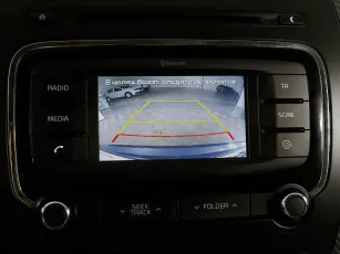 Kia  10
