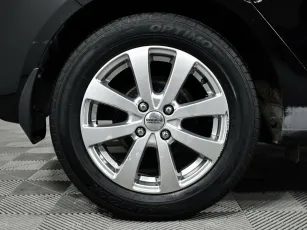 Kia  7