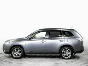 Mitsubishi  3