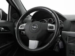 Opel  17