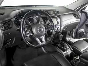 Nissan  7
