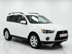 Mitsubishi  3