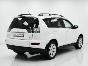 Mitsubishi  5