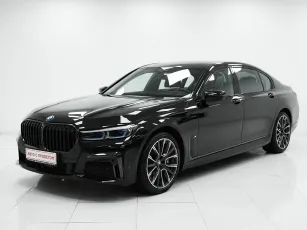 BMW  1