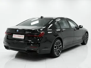 BMW  5