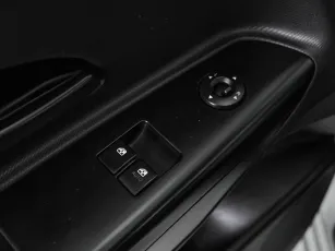 Kia  11