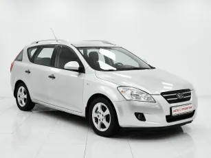Kia  3
