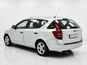 Kia  5