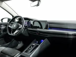 Volkswagen  6