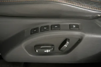 Volvo  17