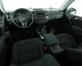 Volkswagen  9