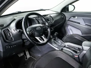Kia  12