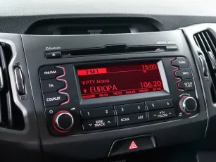 Kia  15