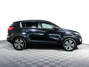 Kia  4