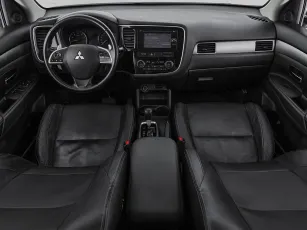 Mitsubishi  8