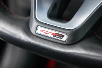 Kia  26