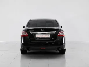 Nissan  6