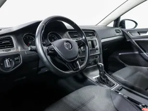Volkswagen  6