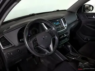 Hyundai  7