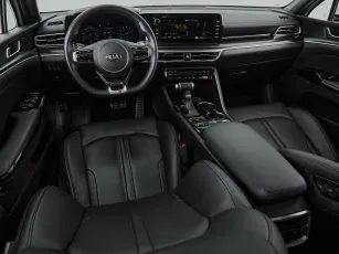 Kia  11