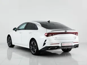 Kia  4