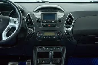 Hyundai  18