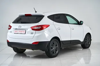 Hyundai  4