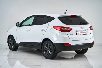 Hyundai  5