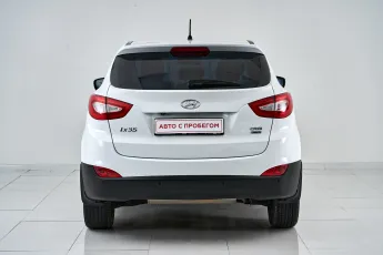 Hyundai  6