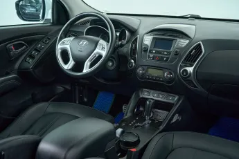 Hyundai  9