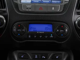Hyundai  13