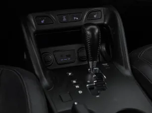 Hyundai  15
