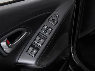 Hyundai  17