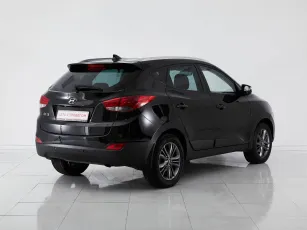 Hyundai  4