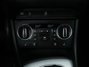 Audi  16
