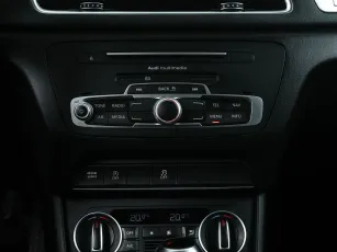 Audi  19