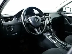 Skoda  8