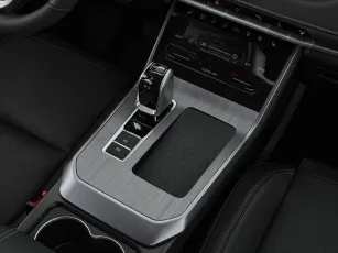 Chery  24