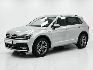 Volkswagen  1