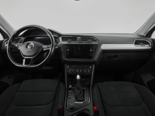 Volkswagen  8