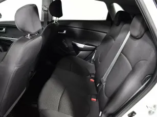 Kia  8