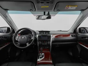 Toyota  7