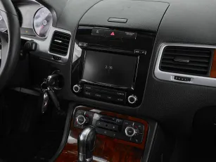 Volkswagen  24