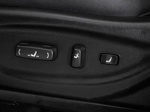 Kia  11