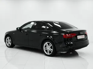 Audi  4