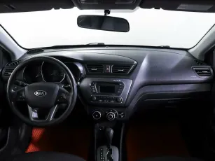 Kia  9