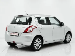 Suzuki  4