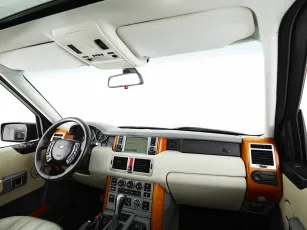 Land Rover  10