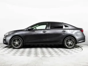 Kia  3