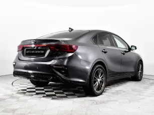 Kia  5